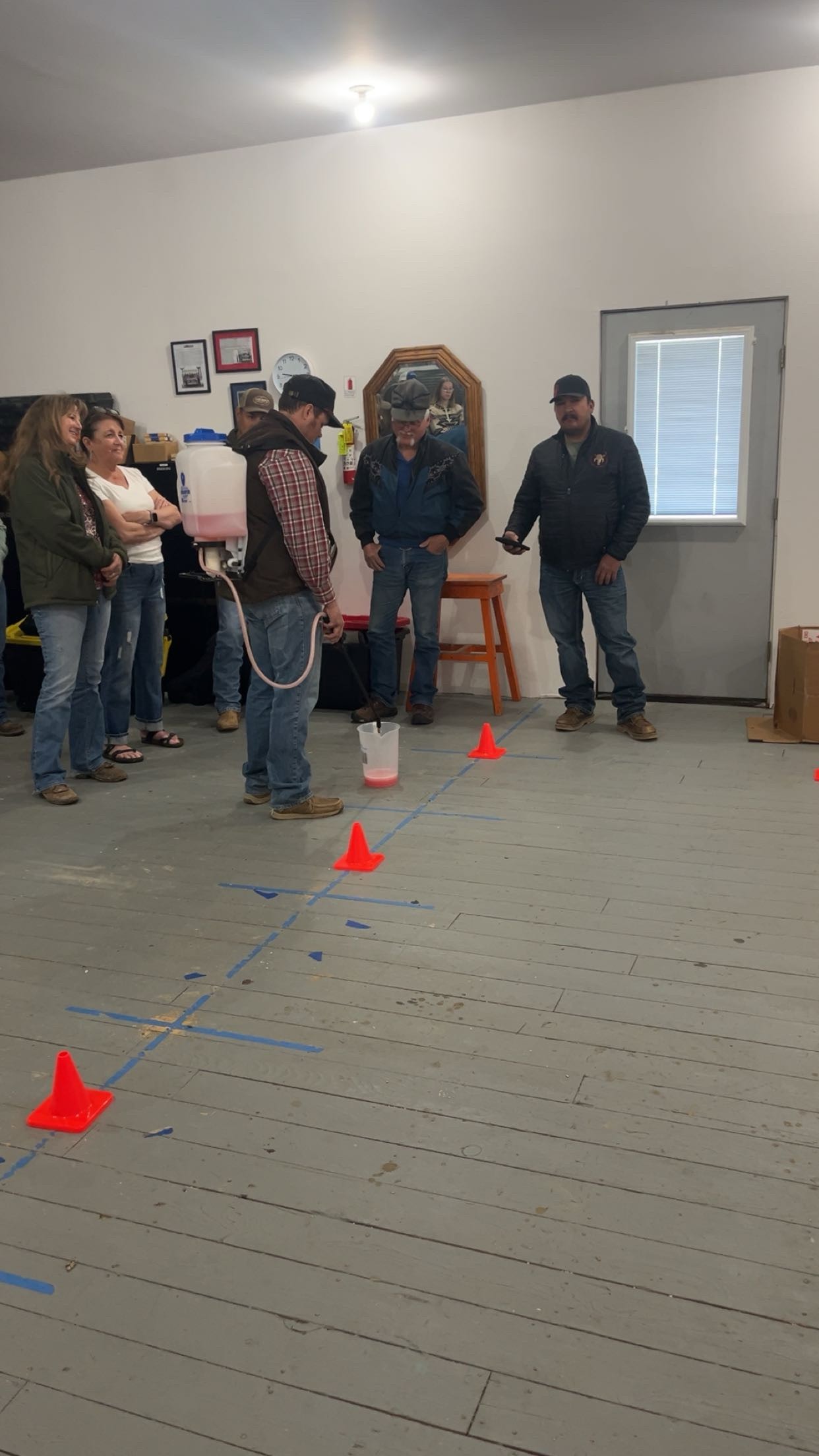 Learning to Calibrate a hand sprayer